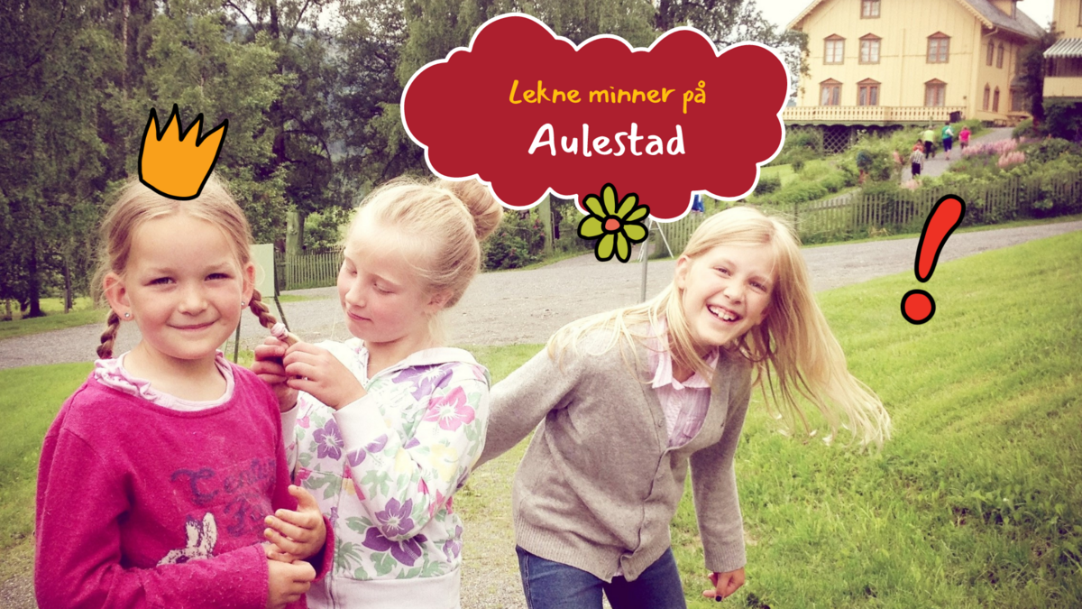 Glade jenter foran Aulestad.